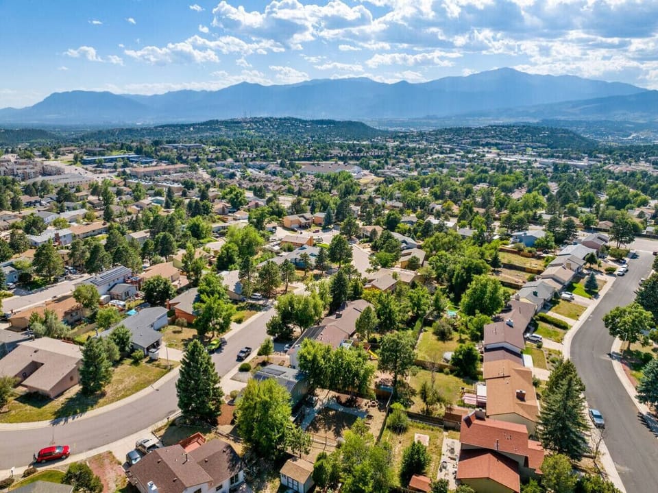 The Pikes Peak Front Range, Colorado Springs