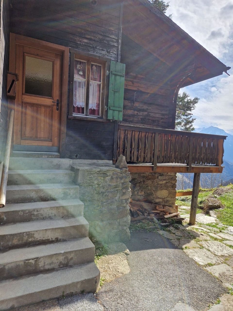 Wood, Hardwood, Stairs, Plank, Wood Stain, Log Cabin