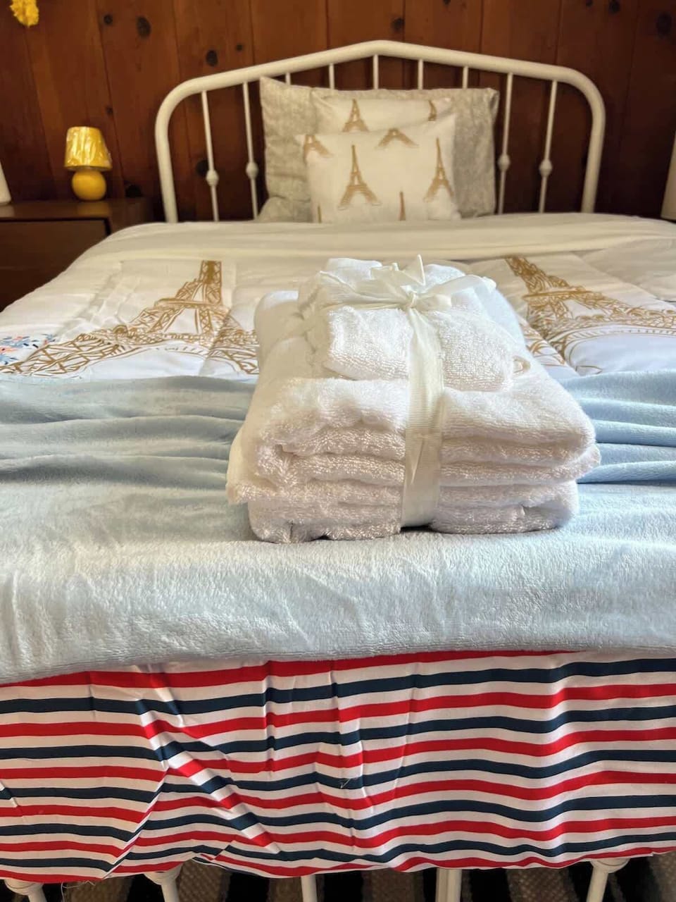 Fresh towels and linens are ready for you, so you can pack light and relax.