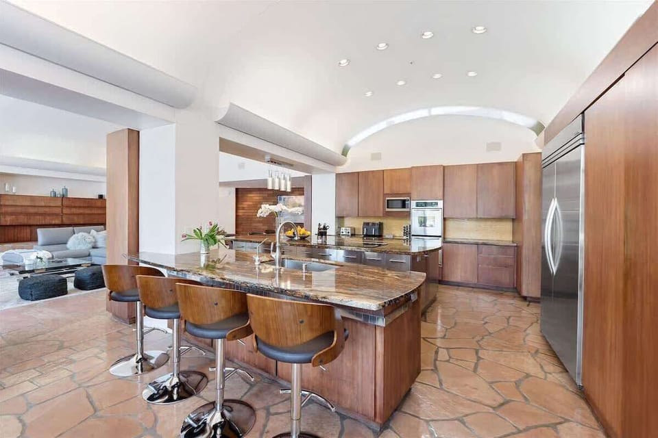 Entertainer's Kitchen