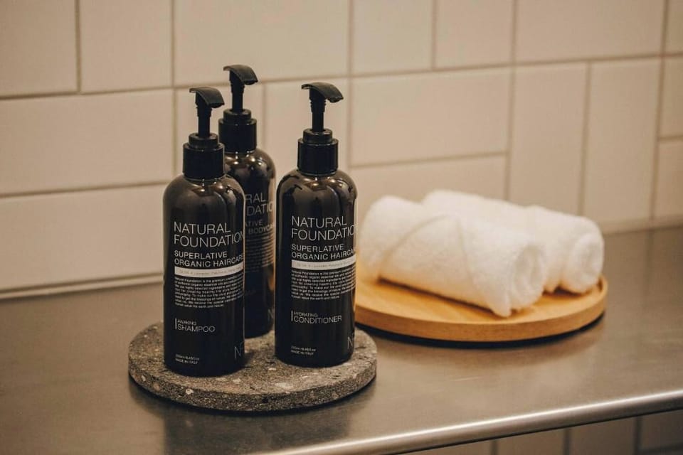 Bathroom amenities