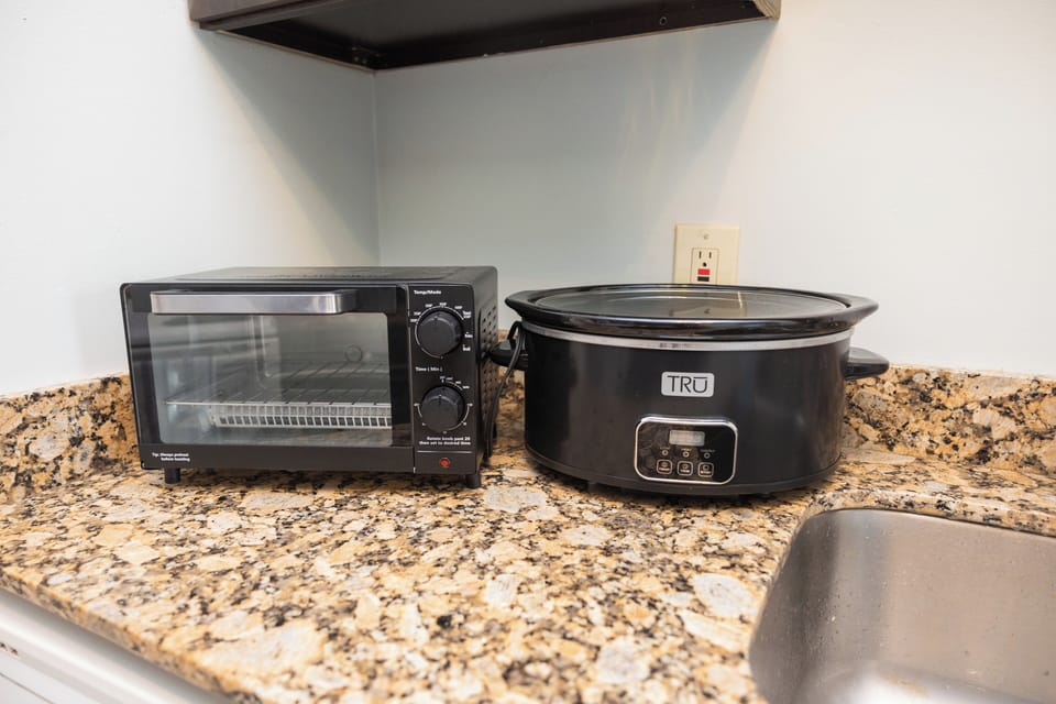 Crock pot and toaster oven