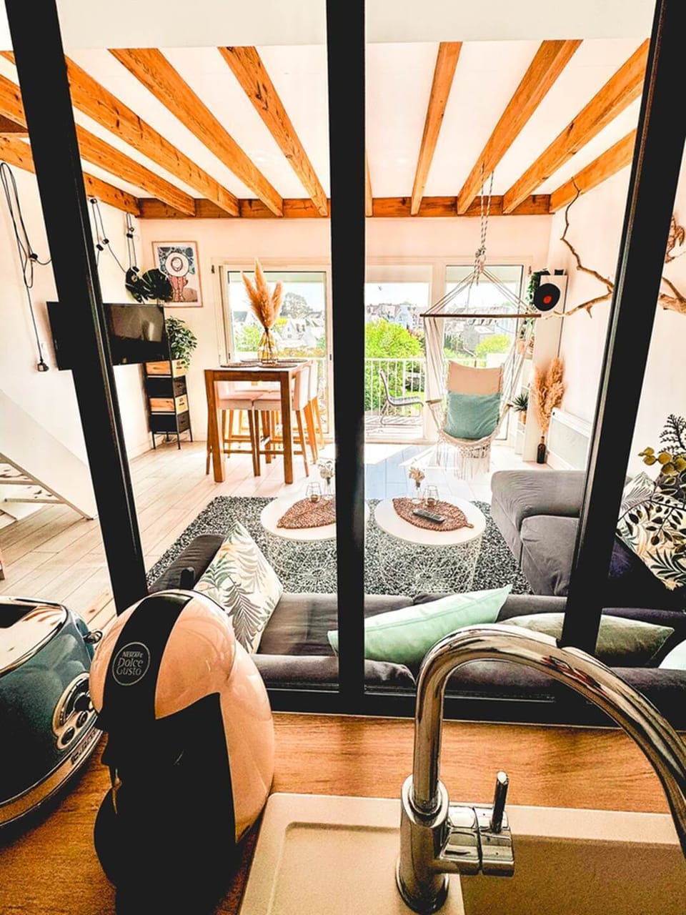 Cuisine vue sur le salon