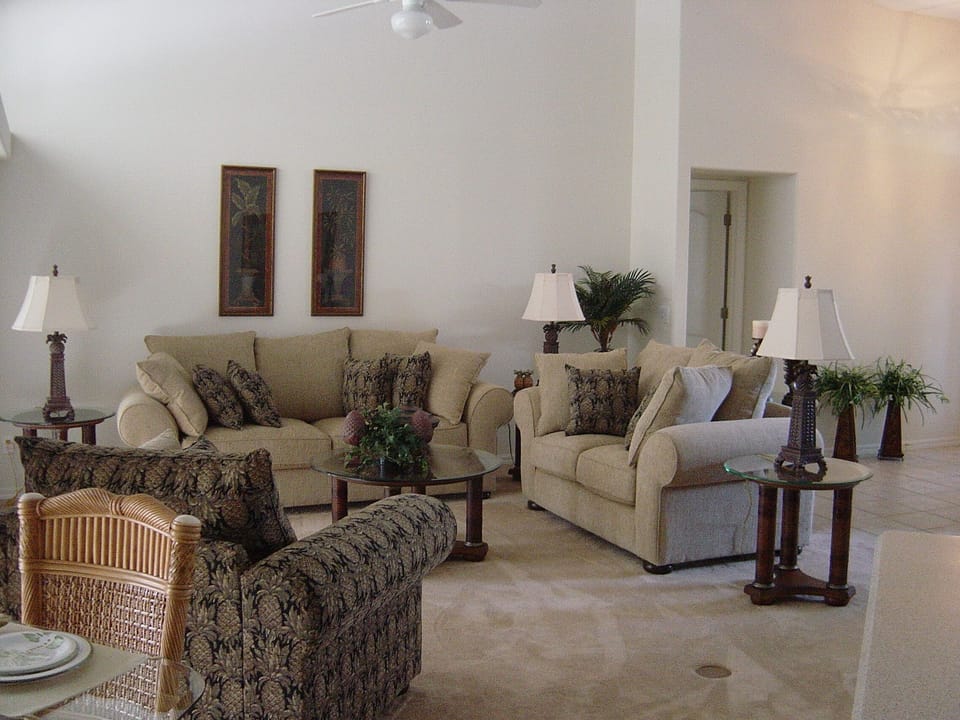 Entrance lounge