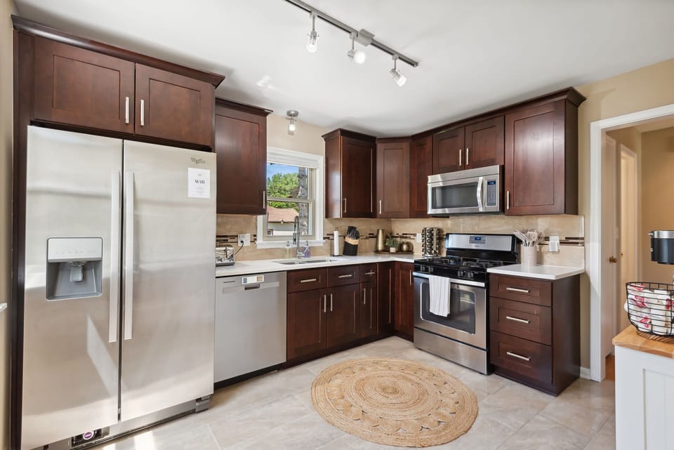 Full kitchen equipped with essential items.