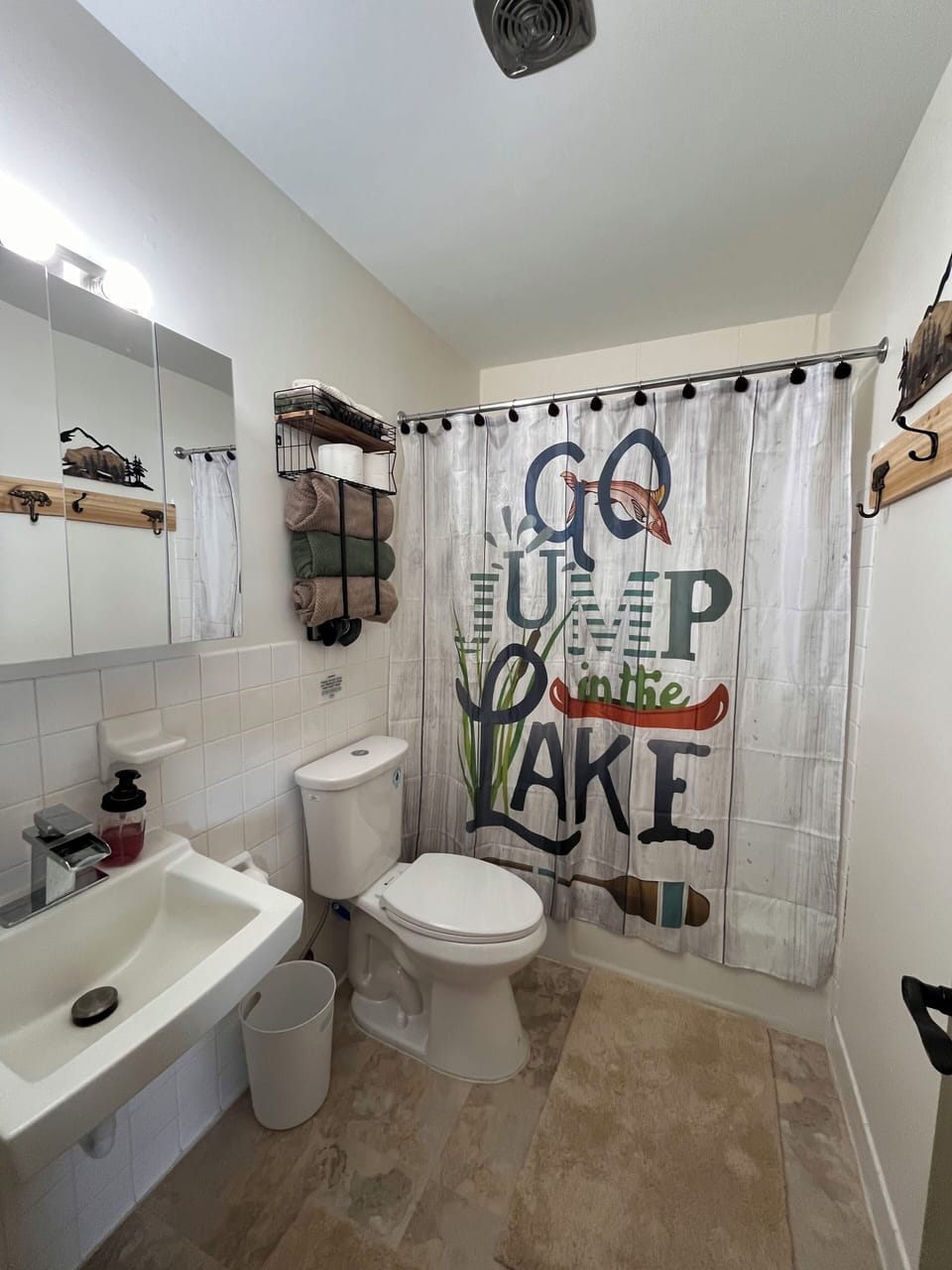 Full bathroom. Room 135.