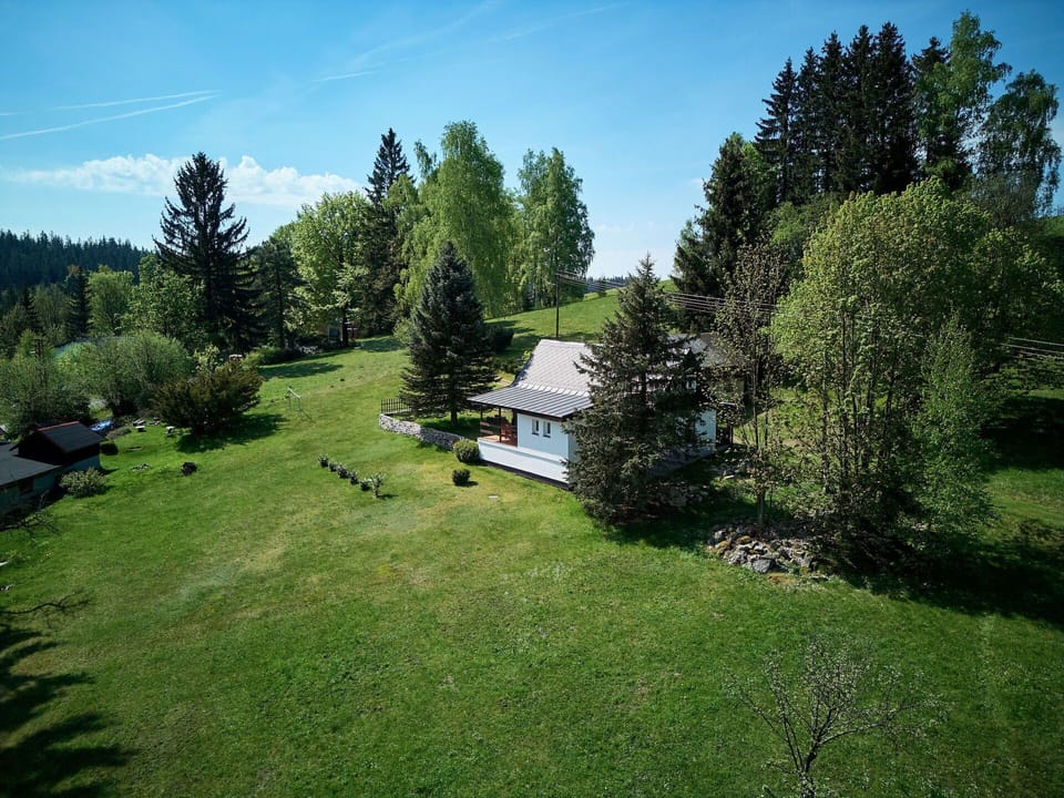 Tree, Grass, Natural Environment, Landscape, House, Cottage, Shrub, Land Lot, Rural Area, Plain