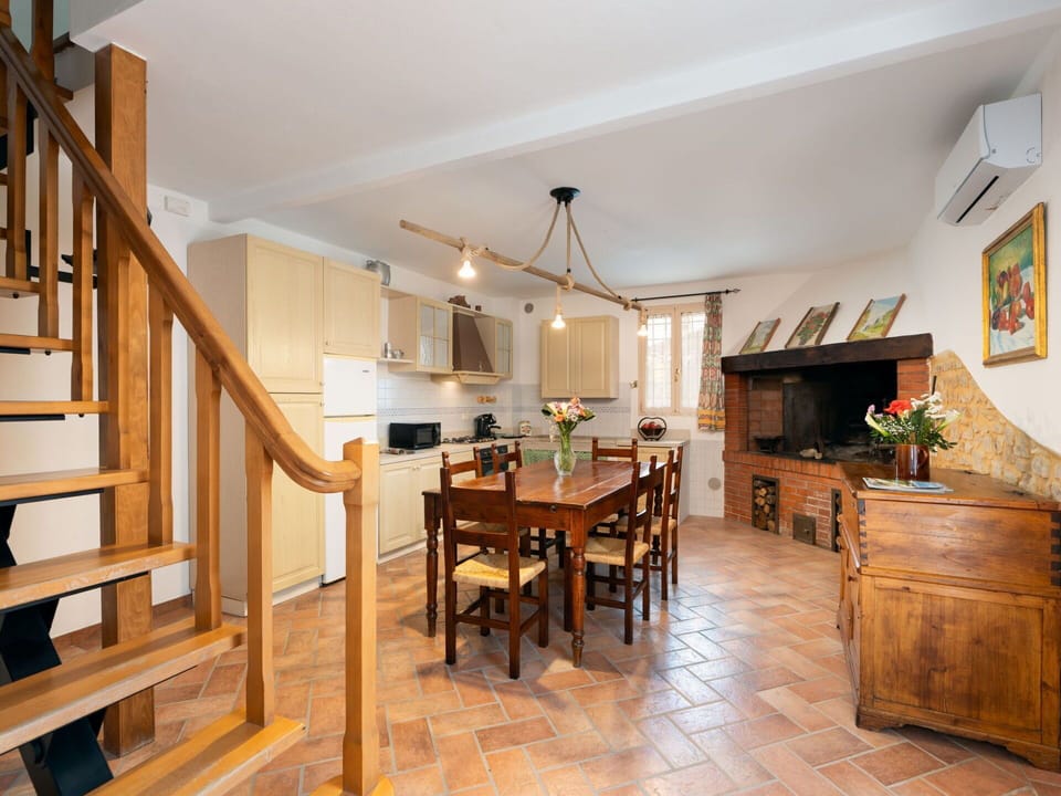 Furniture, Apartment, Chair, Wood Stain, Paint, Kitchen & Dining Room Table, Kitchen, Countertop, Major Appliance