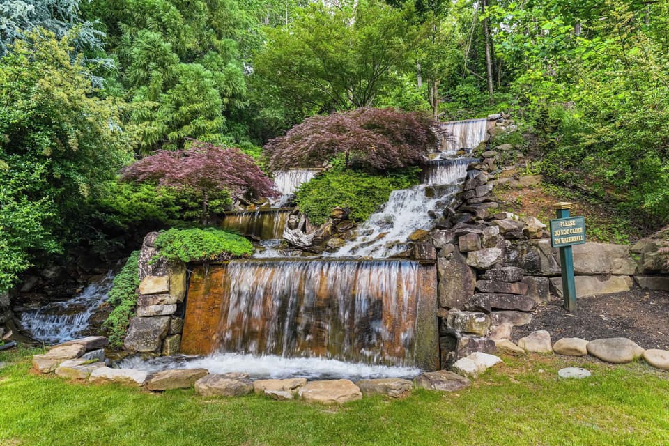 Beautiful resort entry