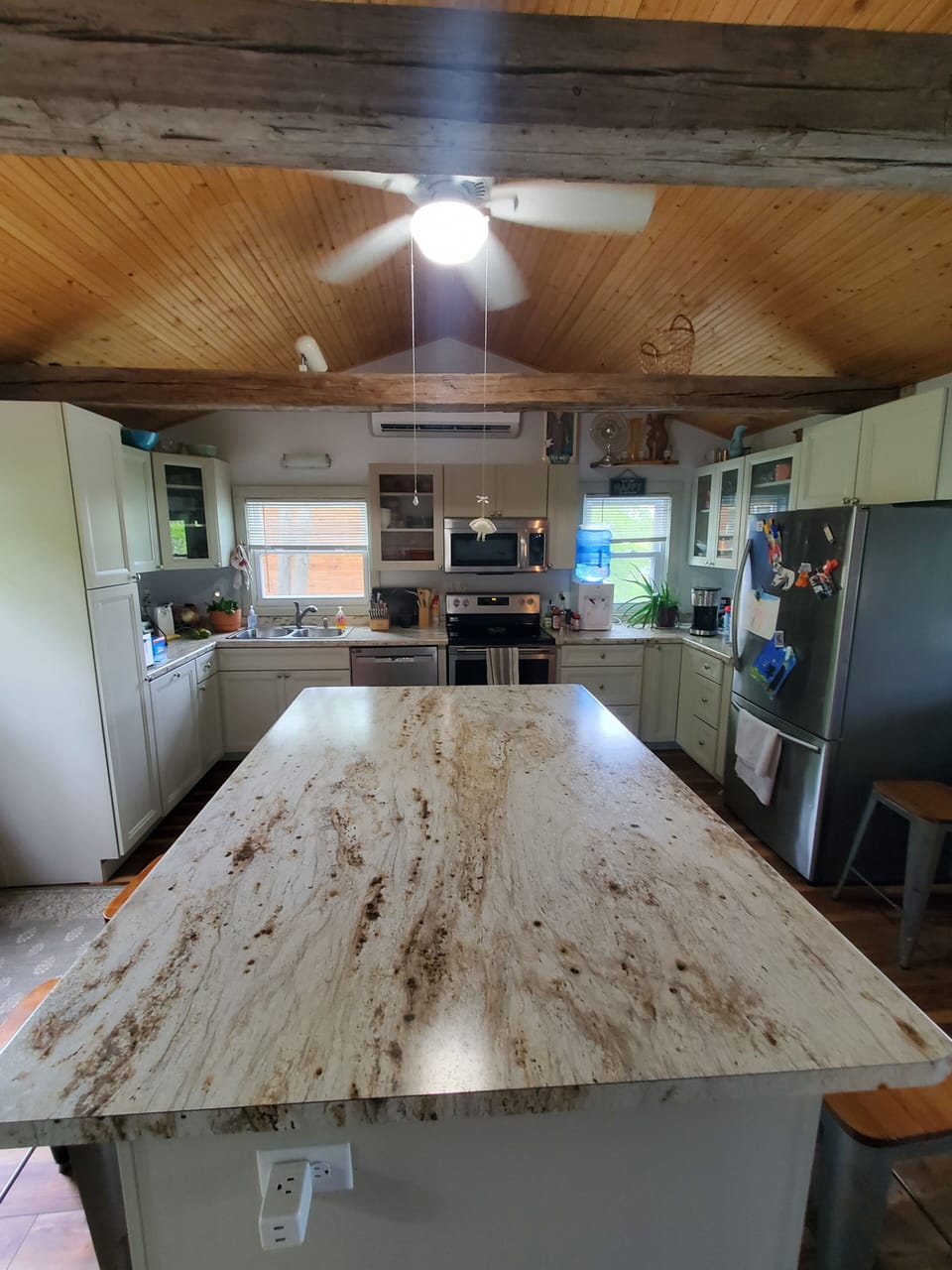 Kitchen with central island.C