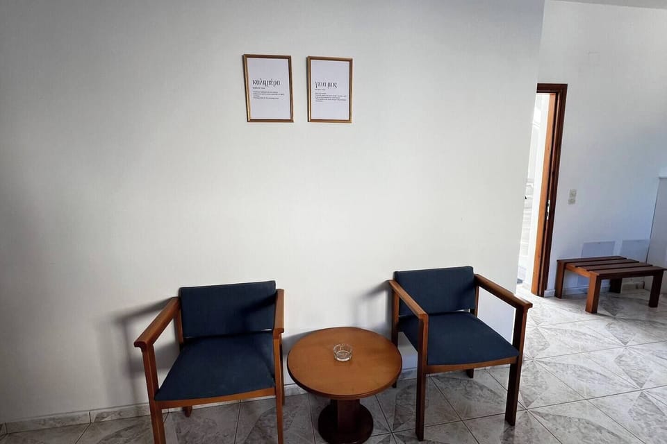 19ce8e41-46d6-4989-b7a6-fadf87ac1588