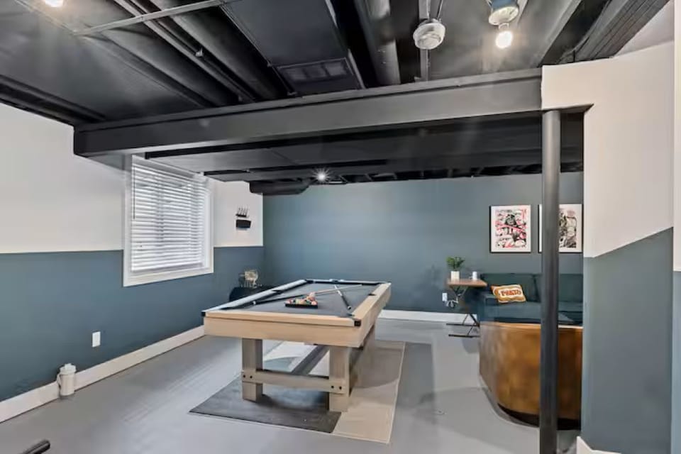 Game room