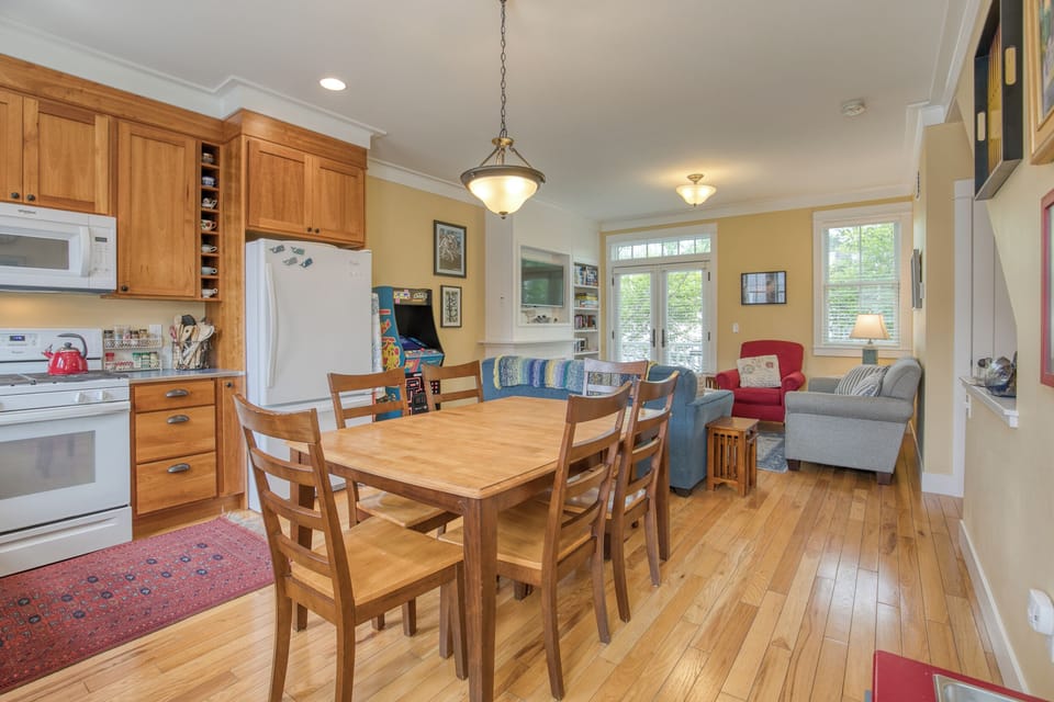 The dining room. 