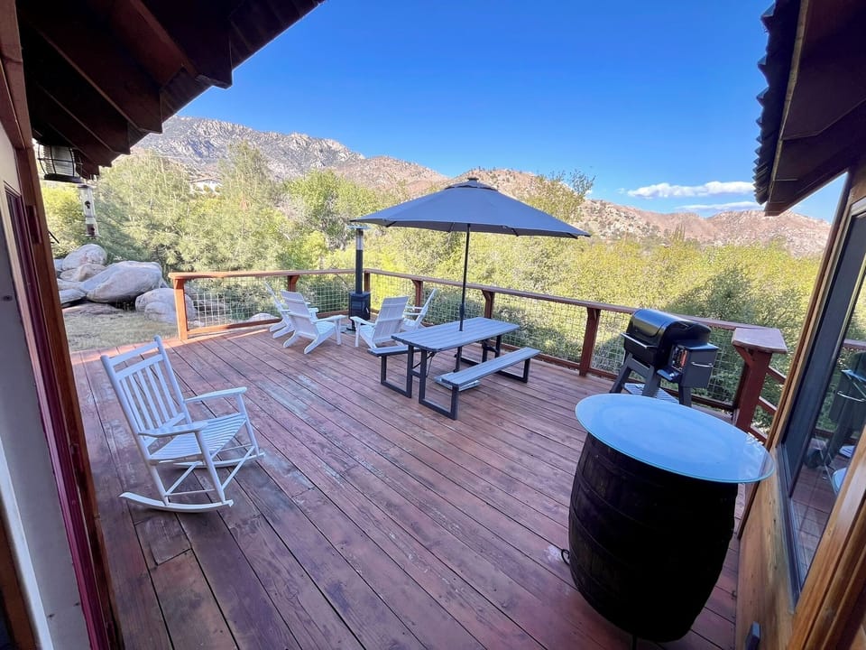 Back patio with grill, seating and VIEWS