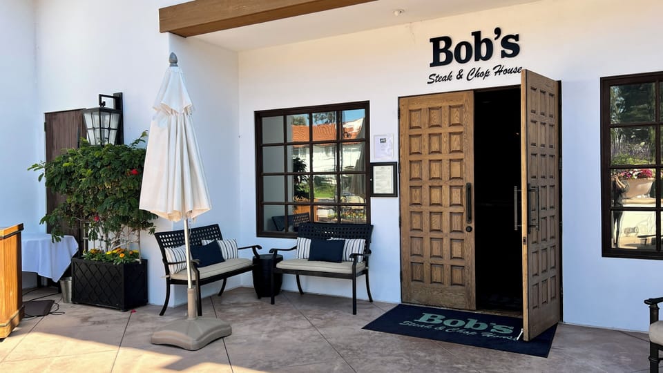 Walk to Bobs Steak House for dinner