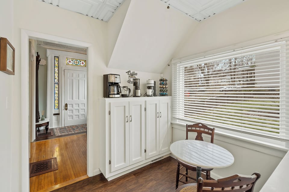 Kitchen with coffee bar and bistro seating area!
