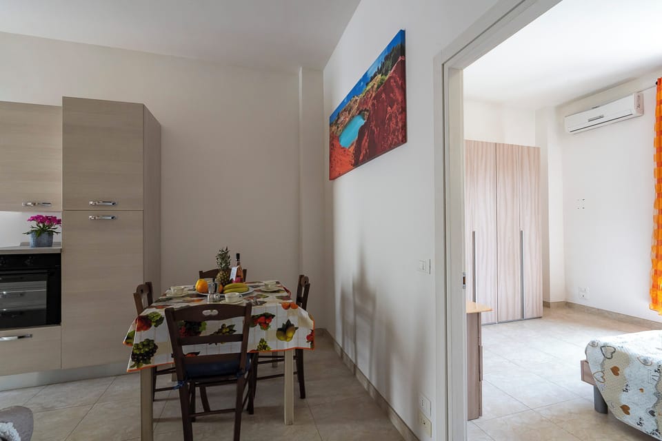 Kitchen and dining area