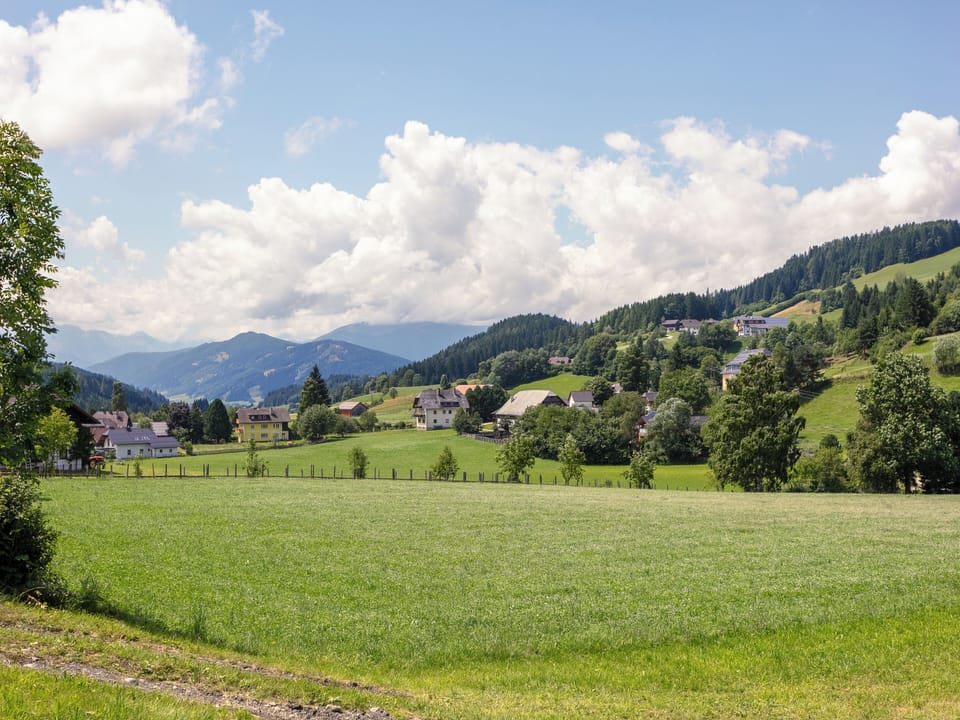 Immediate Surroundings [summer] (<1 km)