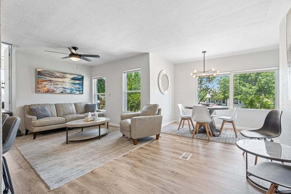 Enjoy seamless flow between the living, dining, and kitchen areas—ideal for socializing with friends or family.