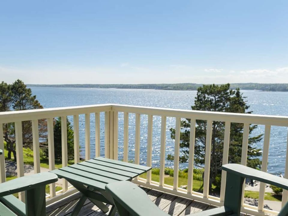 Take in endless blue views from a quiet perch designed for soaking up the salt air and letting time slow down.
