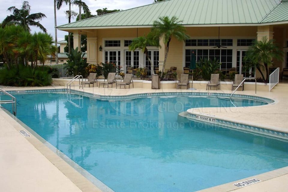 Clubhouse Pool