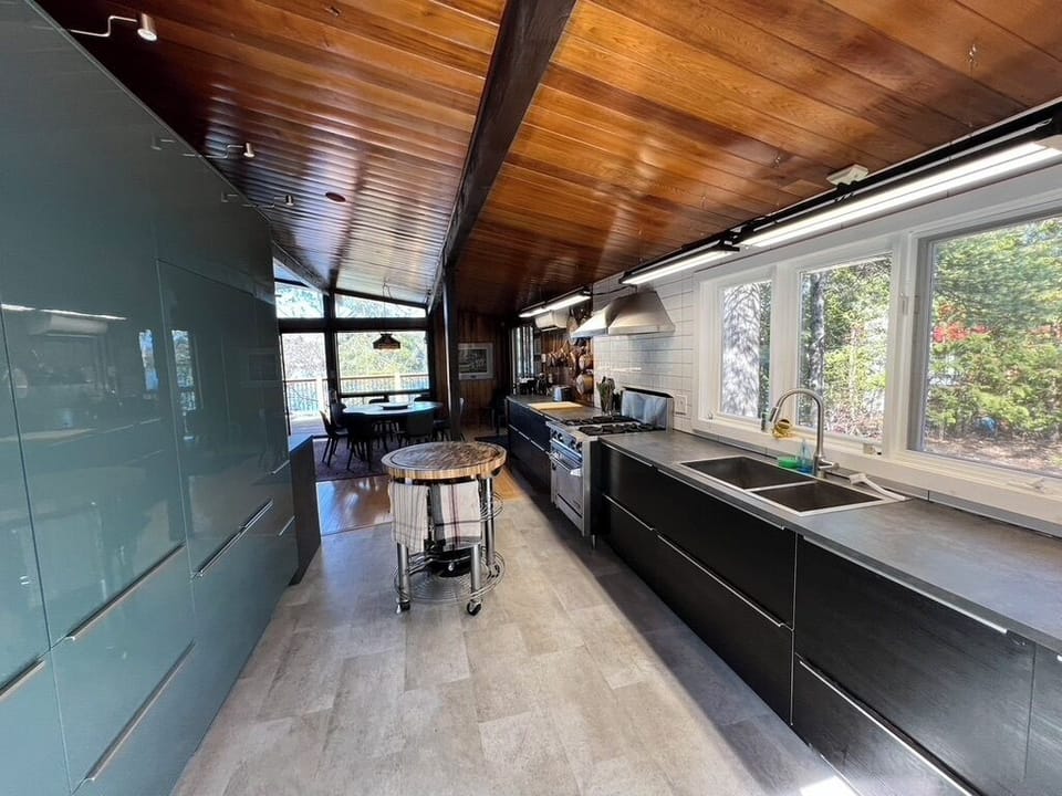 Bright kitchen