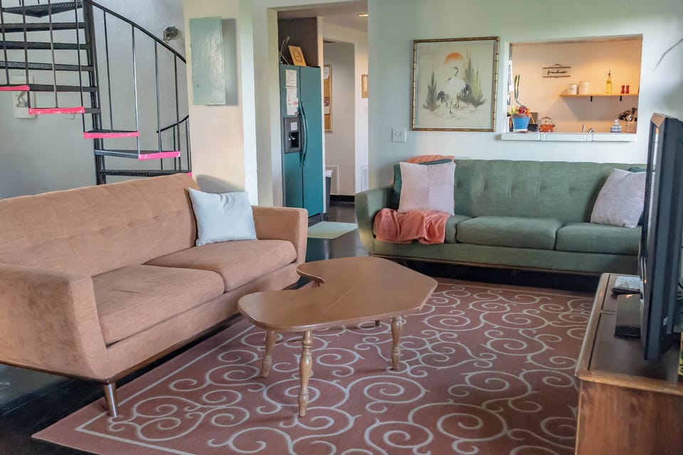 Soft light, comfy couches, and cozy vibes only.