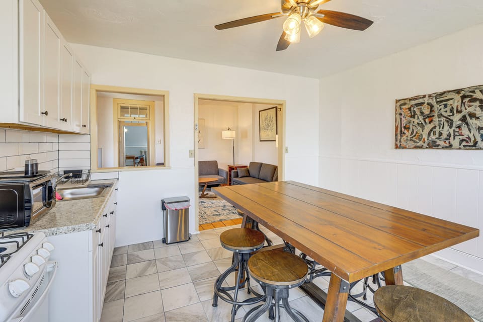 Dining Area | Dishware & Flatware