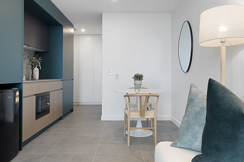 Kitchen/Dining Area