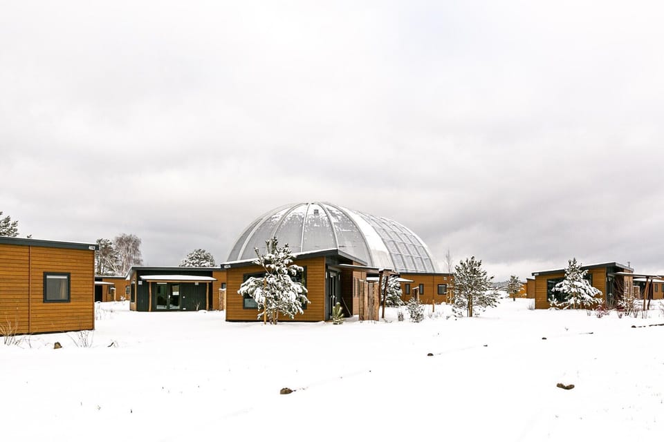 Holiday Home Exterior [winter]
