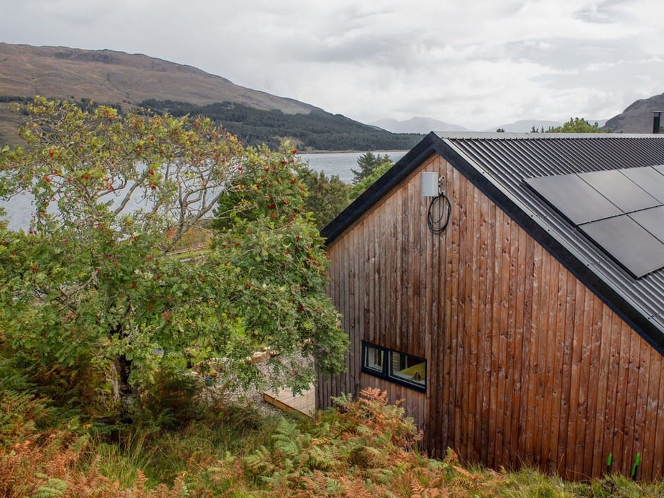 Highland, Cottage, Roof, Rural Area, Mountain Range, Fell, Shed, Garden Buildings, Farmhouse