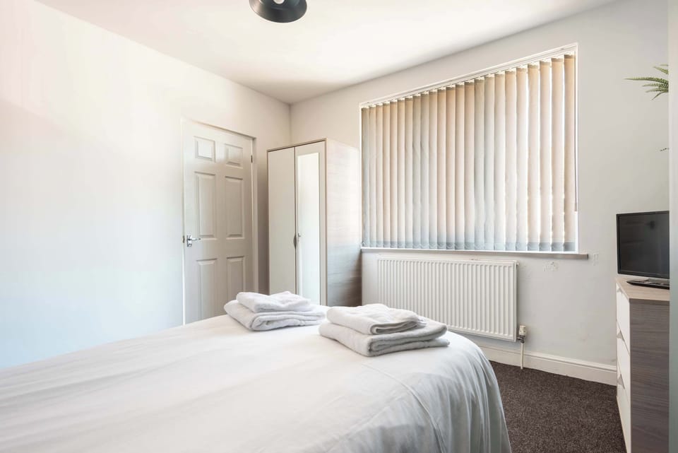 Bedroom (Studio)