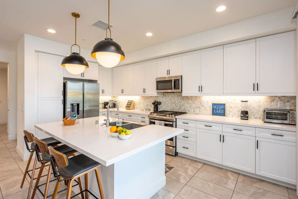 Fully stocked kitchen