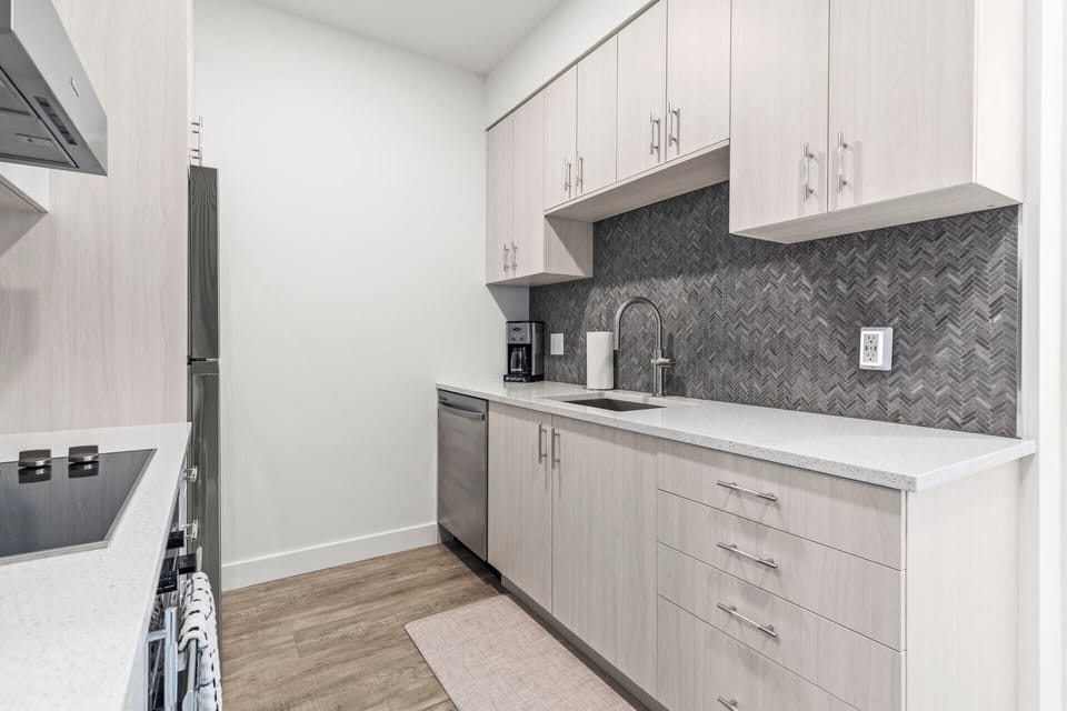 Pioche Village 2334- Studio Kitchen