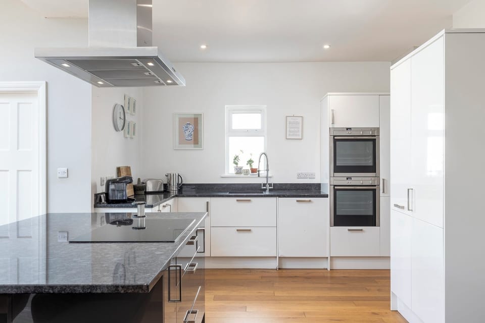 Kitchen/Lounge/dining area