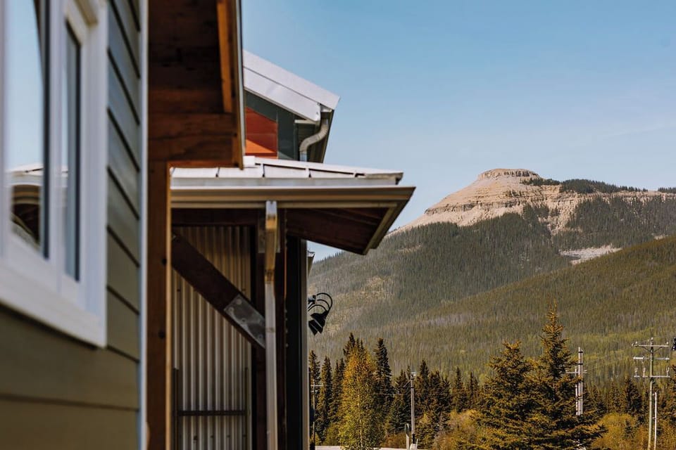 Coliseum Mountain