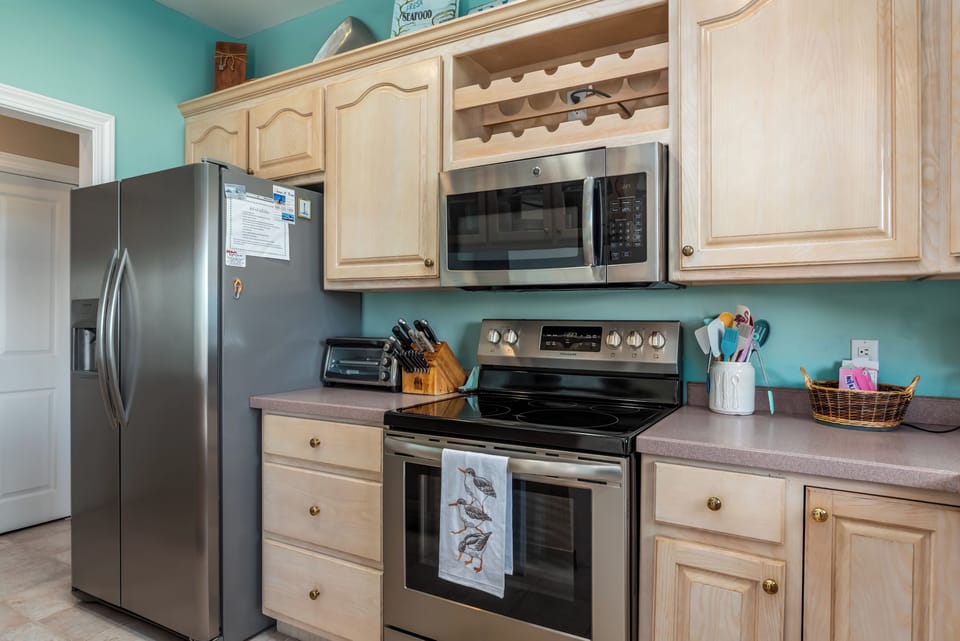 Breezy Decks Kitchen Stove
