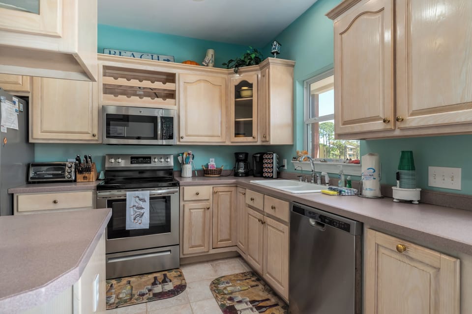 Breezy Decks Kitchen Appliances