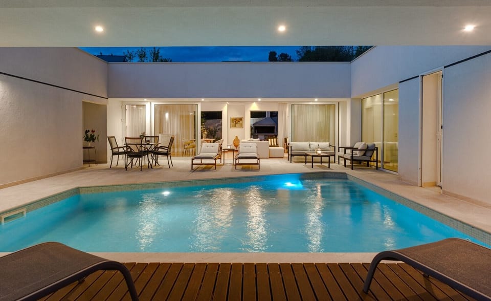 Villa Island Pearl: A Stunning Oasis of Luxury and Serenity on Brač Island