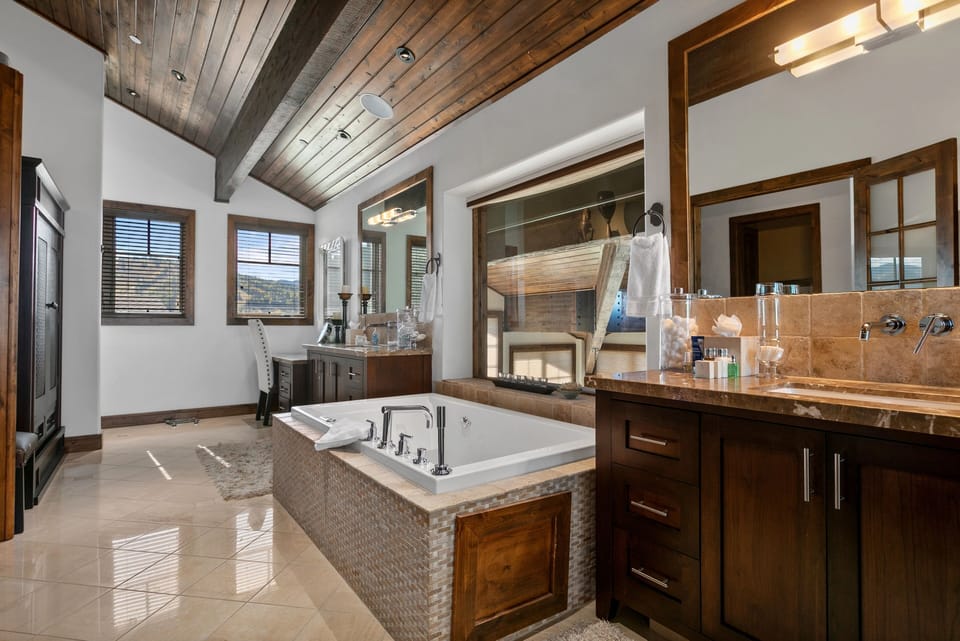 Indoors, Floor, Flooring, Home Decor, Rug