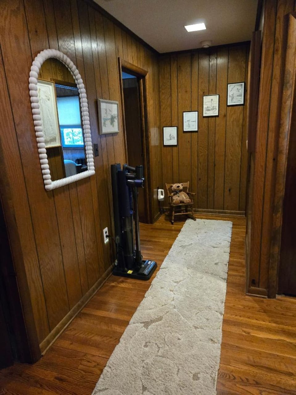 Hallway to Bedrooms 