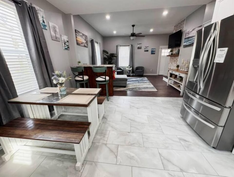 Kitchen/Living Room