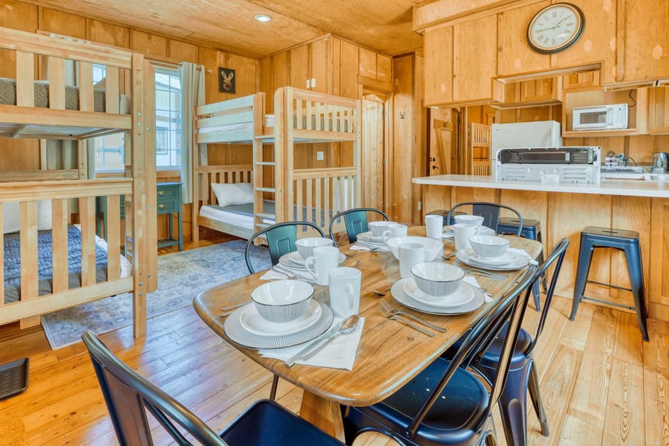 Bunk Room: Perfect for family fun, with cheerful decor and dining for all your adventures!