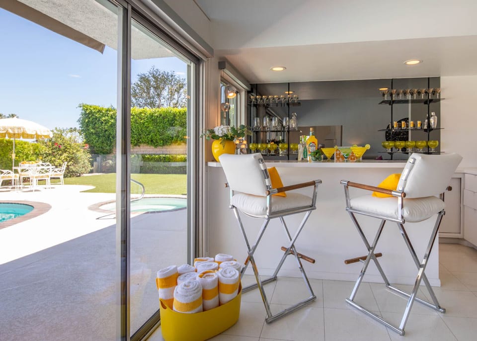 Bar in the family room 
