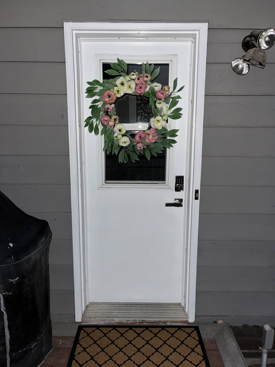 Suite door