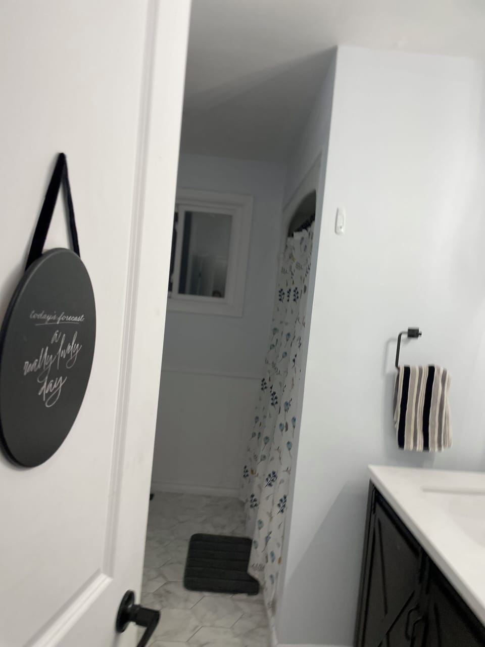 Bathroom 1 - upstairs