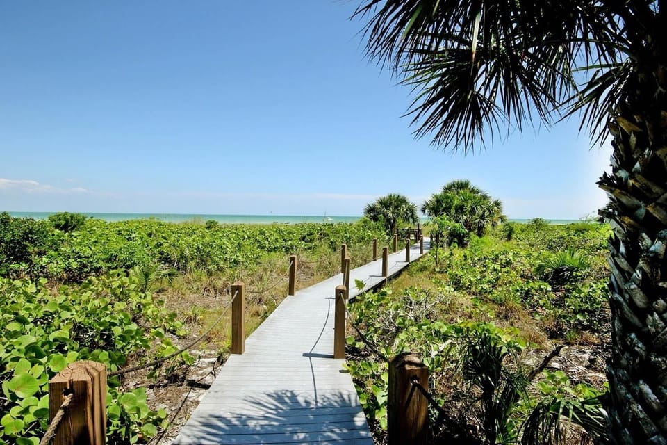 Walkway to Beach