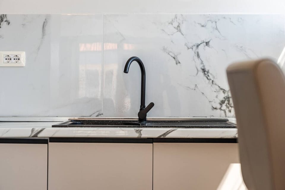 Fully-equipped kitchen details