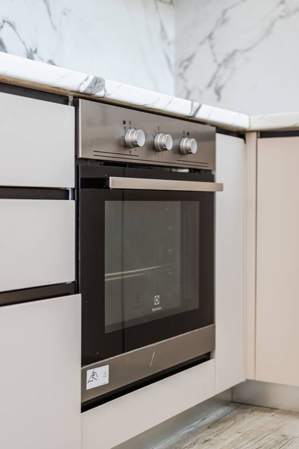 Fully-equipped kitchen details