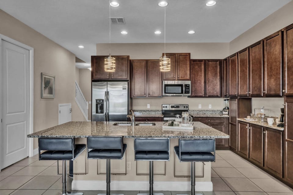 Additional counter seating